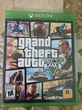 Grand Theft Auto 5 Five Xbox One Game Case & Manual